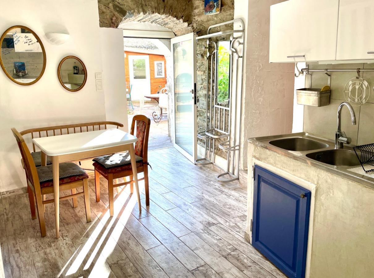 Апартаменты La Casa Poli Un Tiny Loft Au Cap Corse Брандо Экстерьер фото